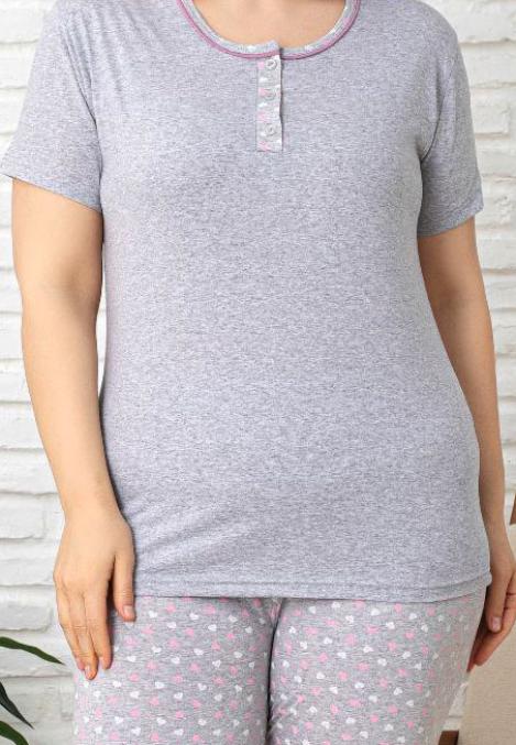 Pijama damă BIG SIZE, gri, confortabilă, mânecă scurtă + pantalon 3/4, Engros